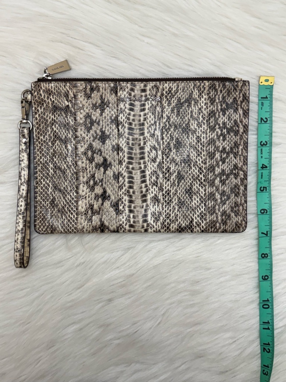 MICHAEL KORS - GENUINE GREY TAN SNAKE SKIN LEATHER SUEDE WRISTLET CLUTCH BAG - Picture 14 of 14